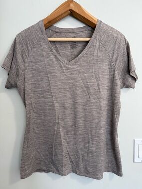 Woolx Mia V-Neck T-Shirt Merino Wool